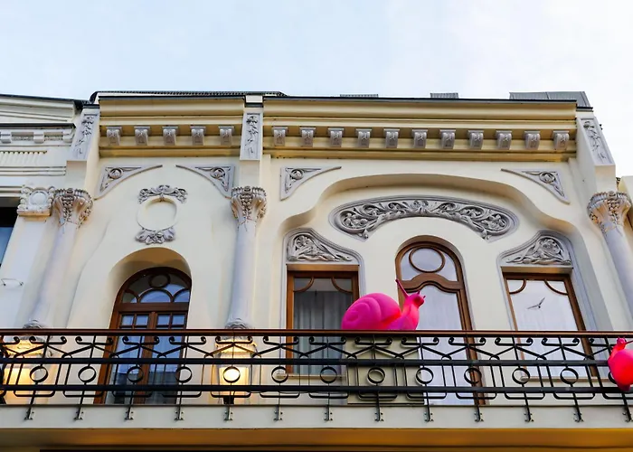Old Town Snail Design Apartments