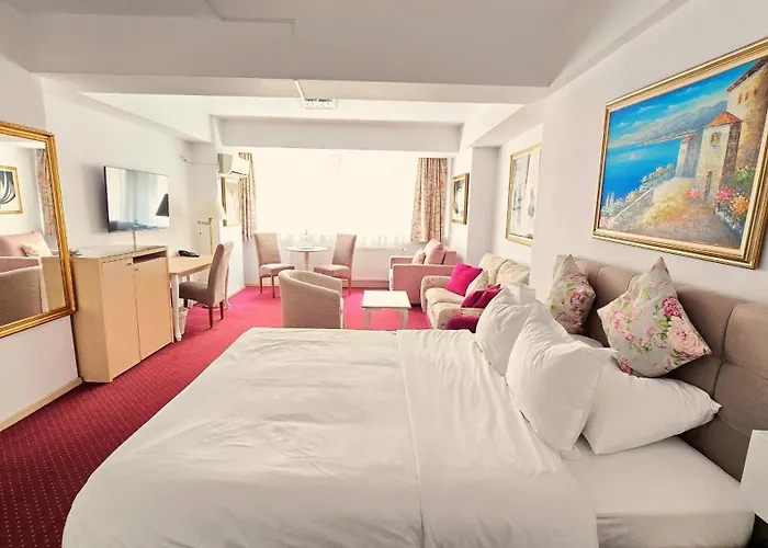 Bucur Accommodation